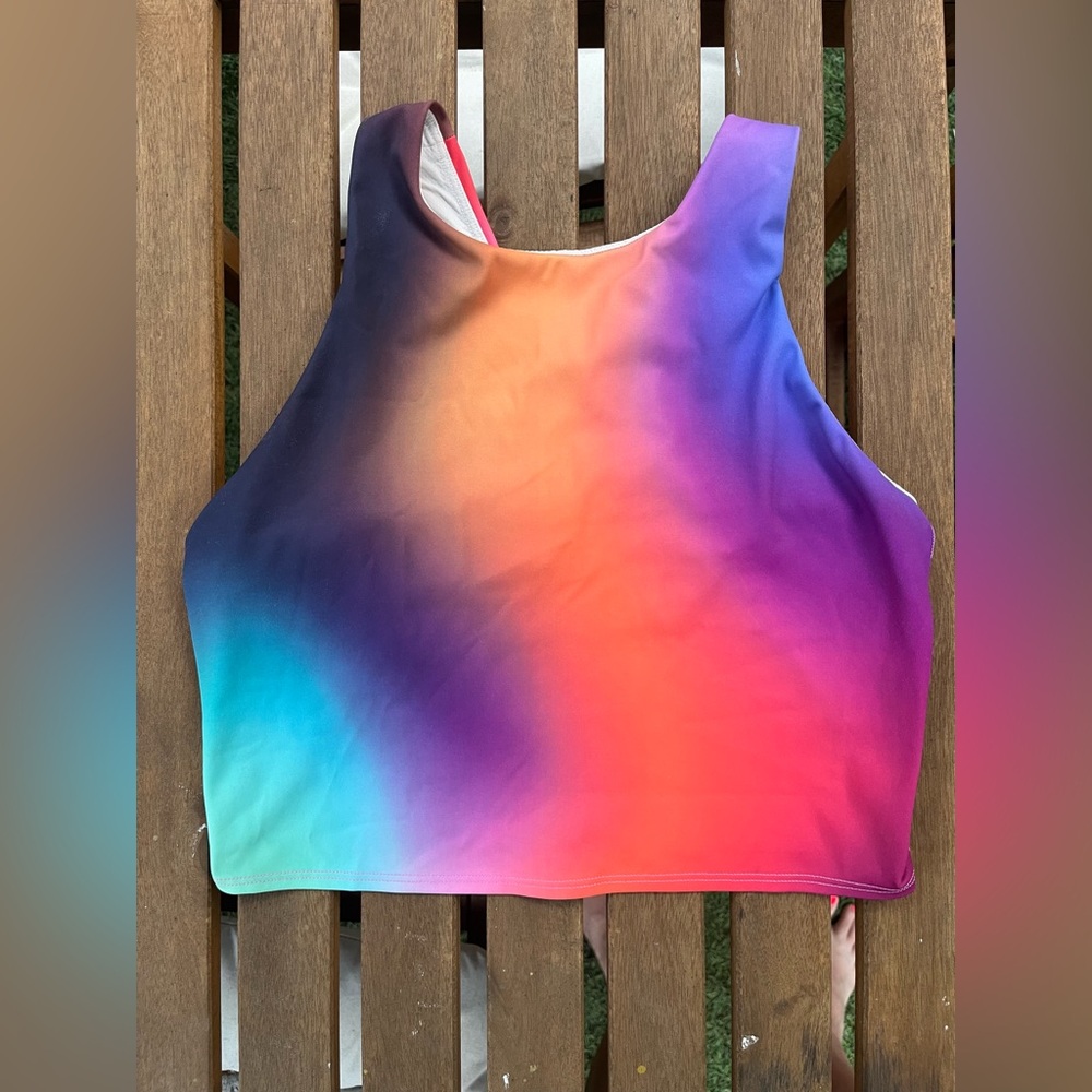 Athleta Conscious Love Proudly Special Edition Pride Crop
